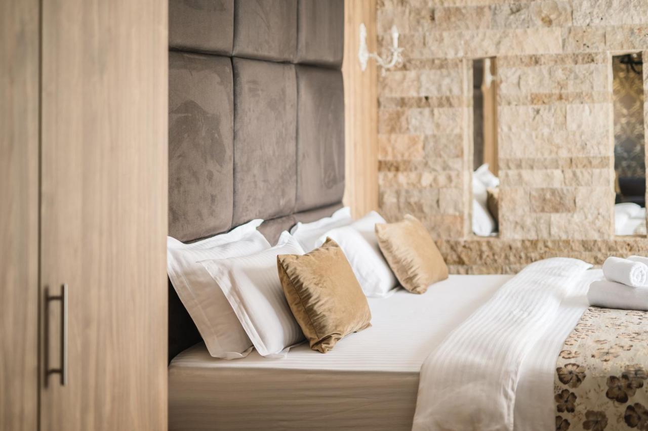 Barjaktar - Luxury Suites & Spa أولتْسي المظهر الخارجي الصورة
