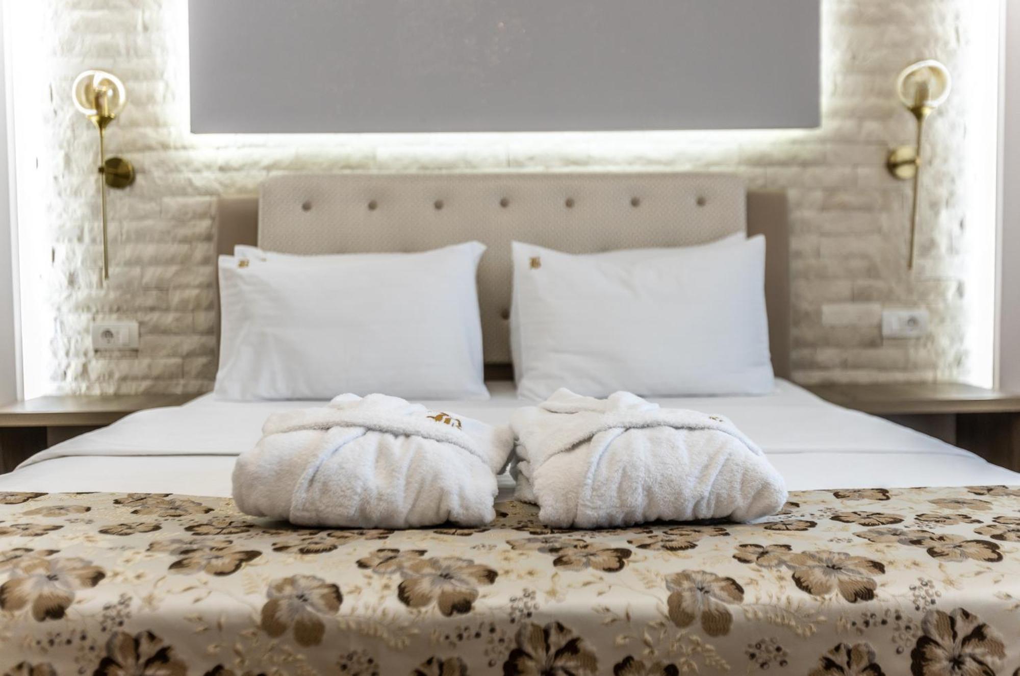 Barjaktar - Luxury Suites & Spa أولتْسي المظهر الخارجي الصورة